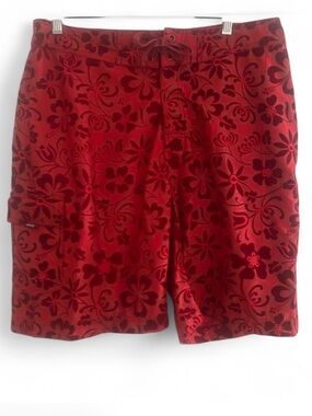 VINTAGE NORTH SHORE SURF RED HAWAIIAN FLORAL PRINT CARGO BOARD SHORTS SIZE 34
